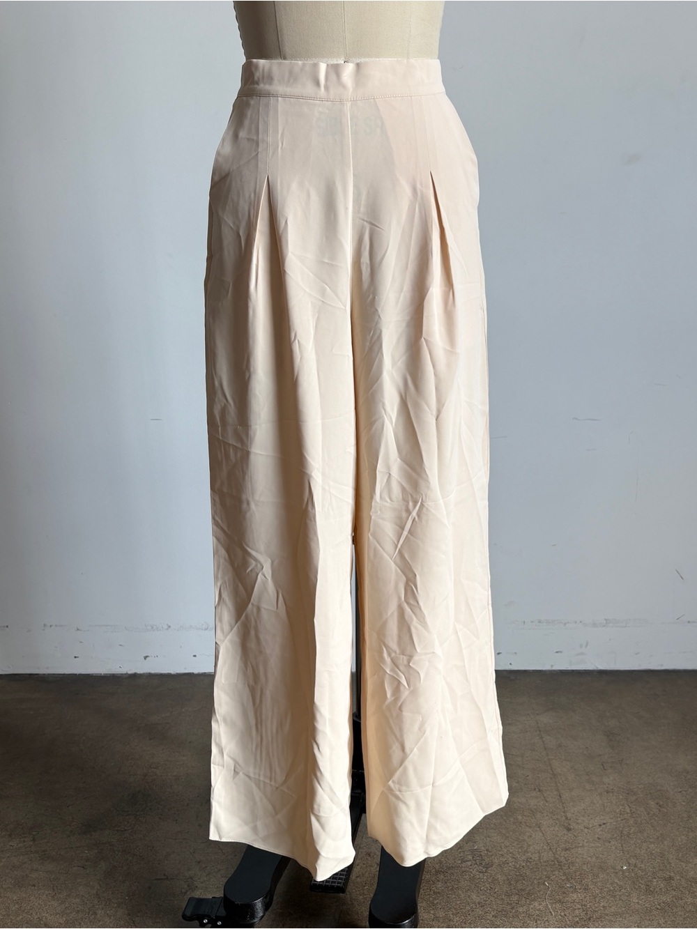 NWT KEEPSAKE the Label “Farrah” Wide-Leg High Waist Pants in Oatmeal Sz XS